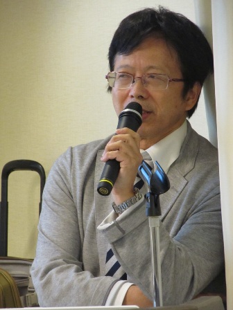 岡田氏